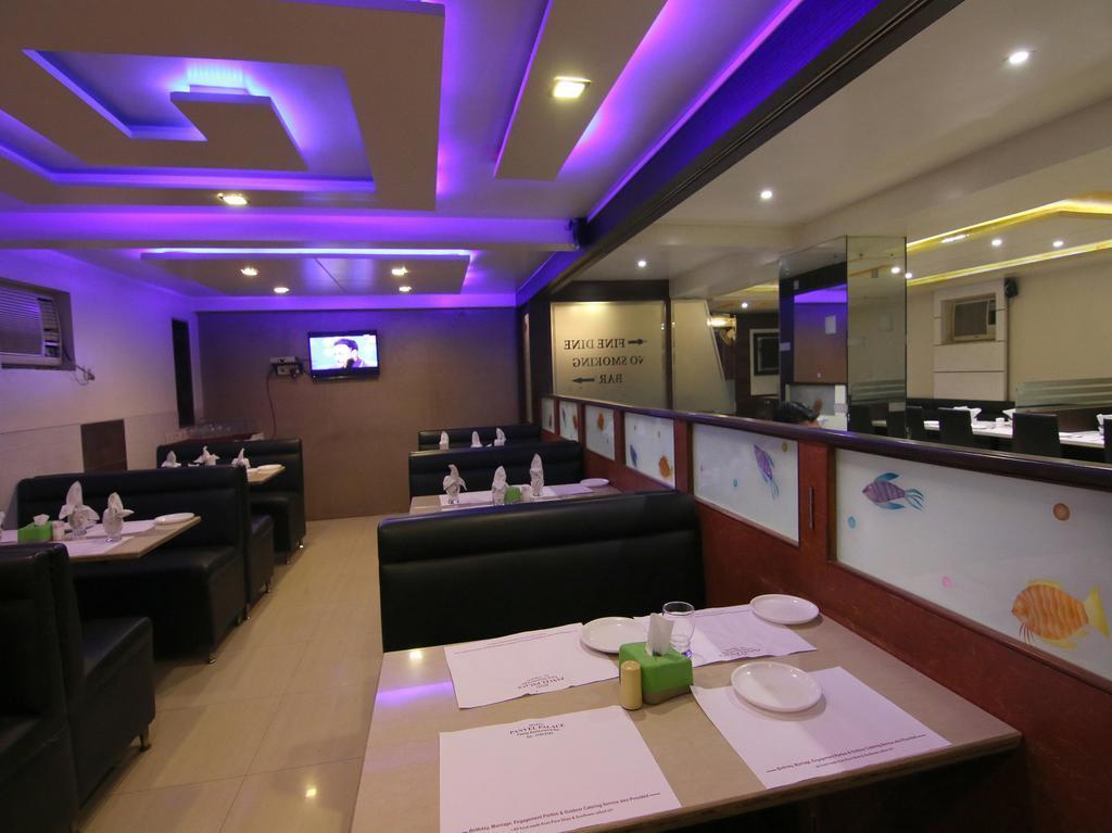 Hotel Panvel Palace Екстер'єр фото